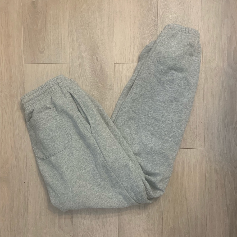 Gray Urban Outfitters Sweatpants, Size L